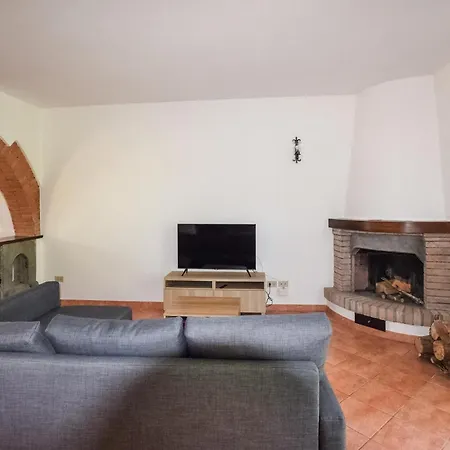 Ferienhaus Cozy In With Wifi